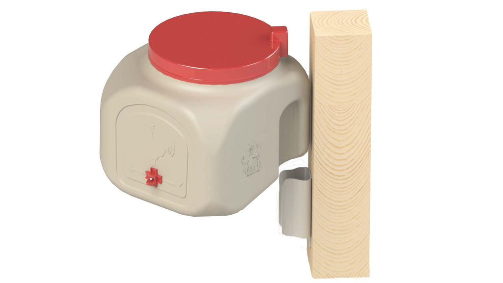 Compact Chicken Waterer with No Spill System, 5 Gallon Q9719