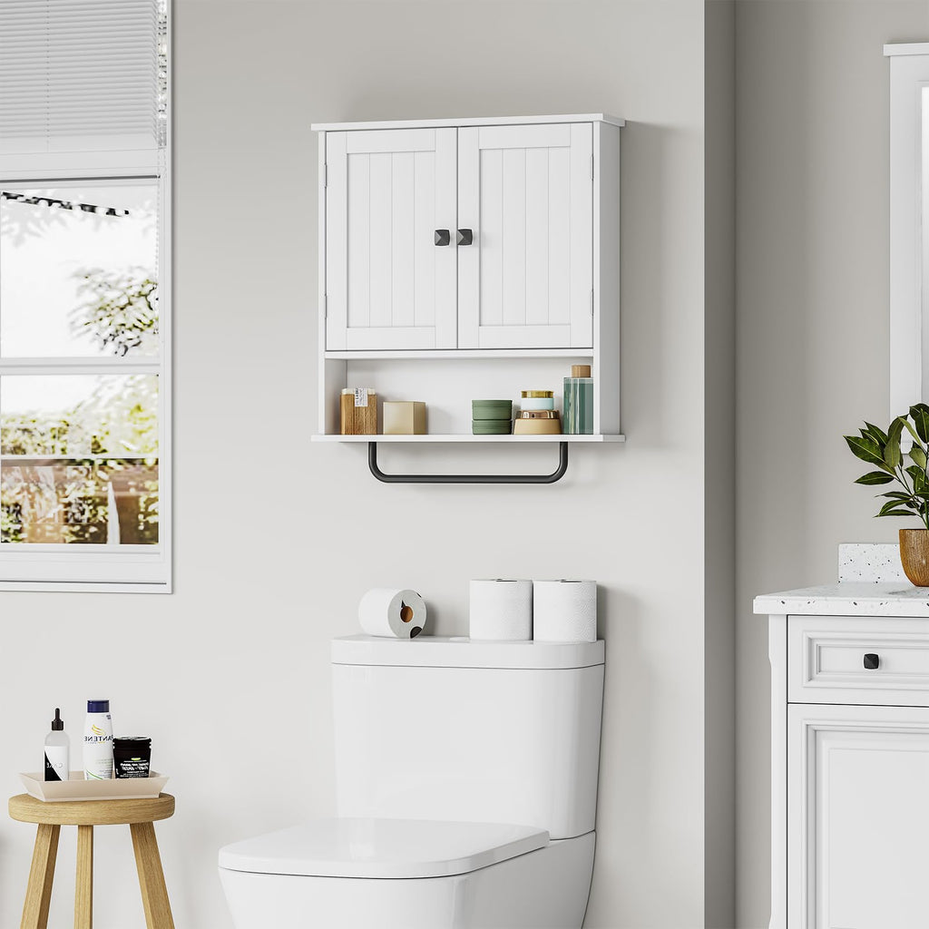 Wall Mounted Medicine Cabinet with Towels Bar O751674