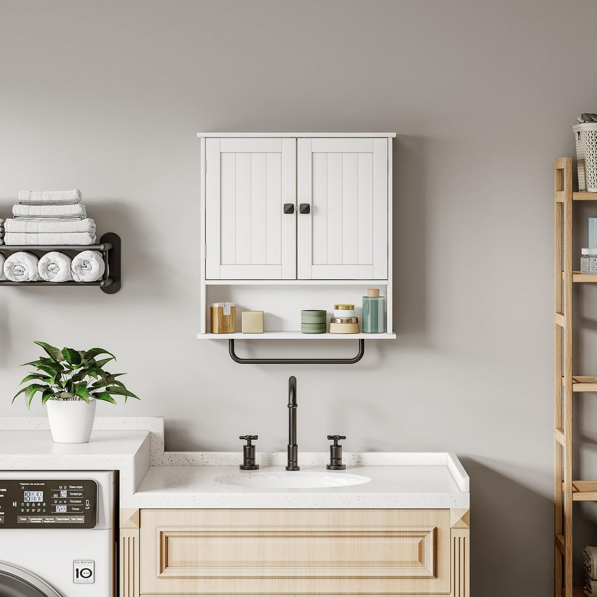 Wall Mounted Medicine Cabinet with Towels Bar O751674