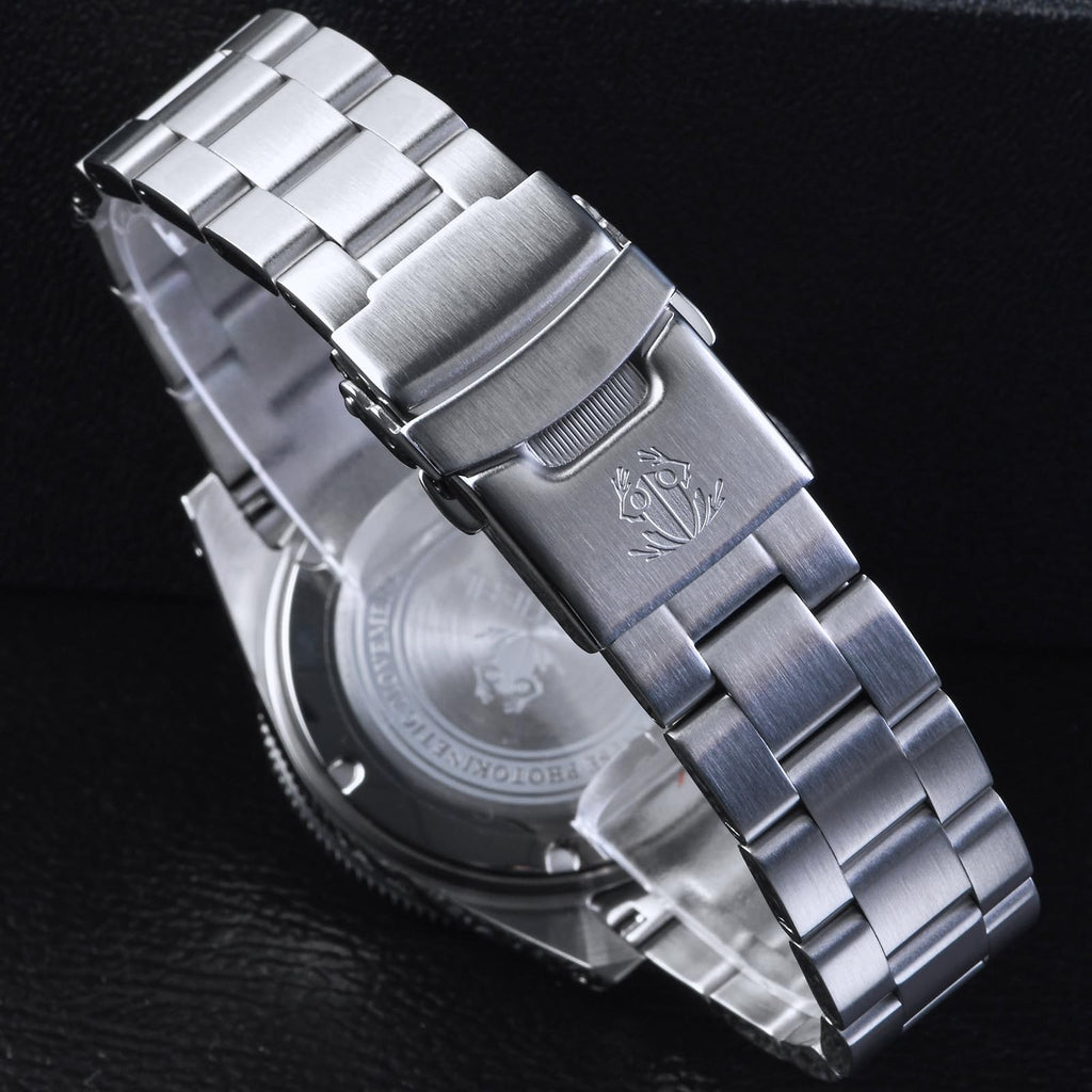 Chronograph Watch Sapphire Crystal Waterproof 100M U995