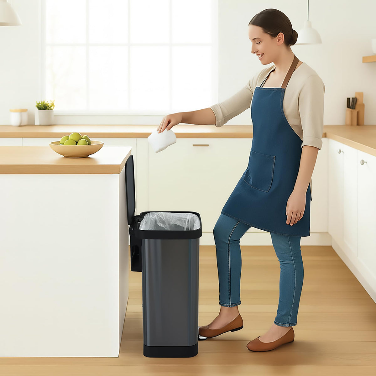 13 Gal Stainless Steel Trash Can R44735
